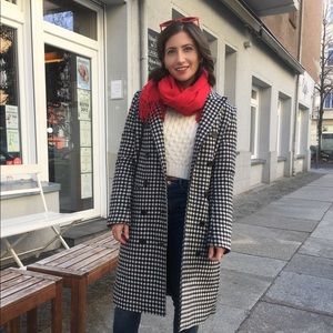 Meet your Posher, Melda